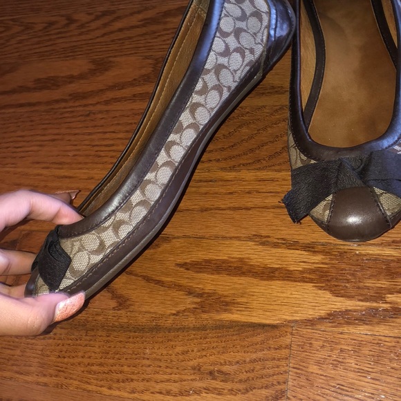Authentic Coach flats - Picture 2 of 3